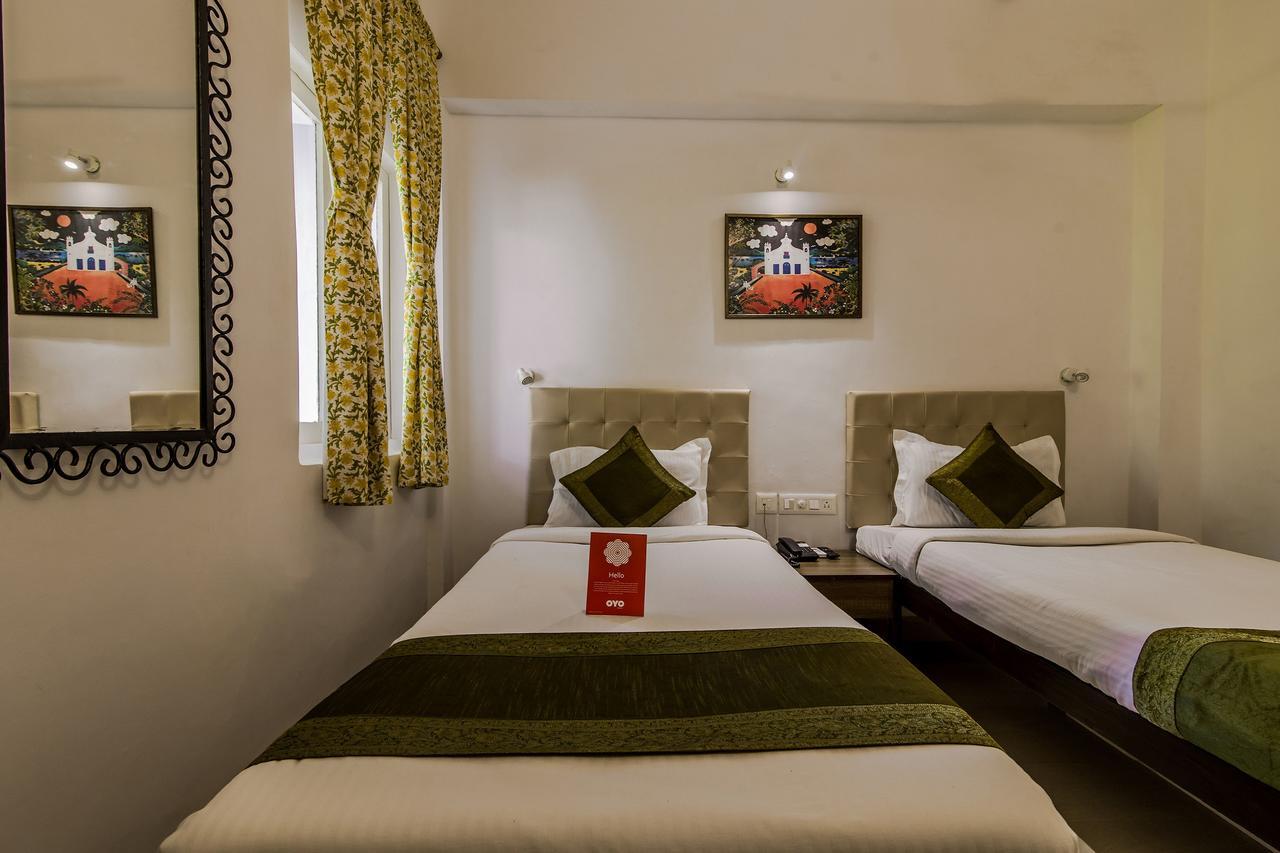 Oyo 10241 Hotel Mayfair Goa Esterno foto