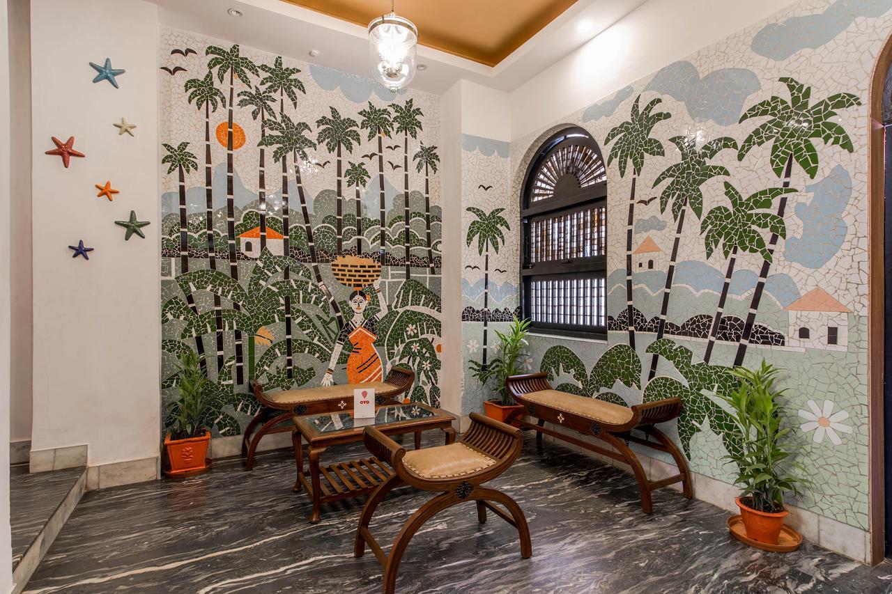 Oyo 10241 Hotel Mayfair Goa Esterno foto