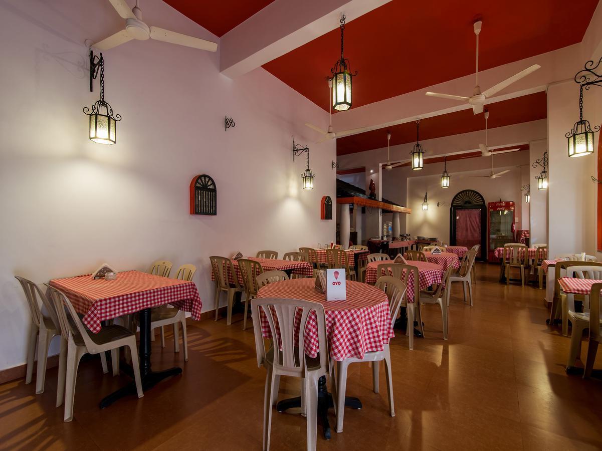 Oyo 10241 Hotel Mayfair Goa Esterno foto