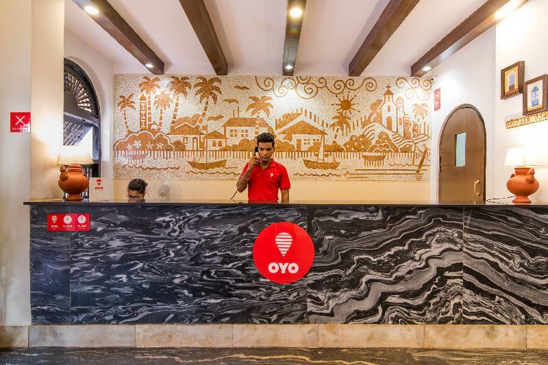 Oyo 10241 Hotel Mayfair Goa Esterno foto