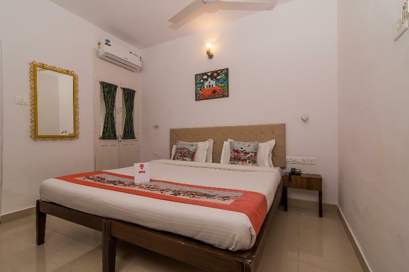 Oyo 10241 Hotel Mayfair Goa Esterno foto