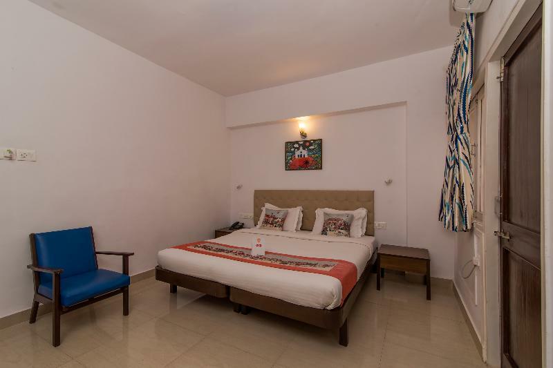 Oyo 10241 Hotel Mayfair Goa Esterno foto