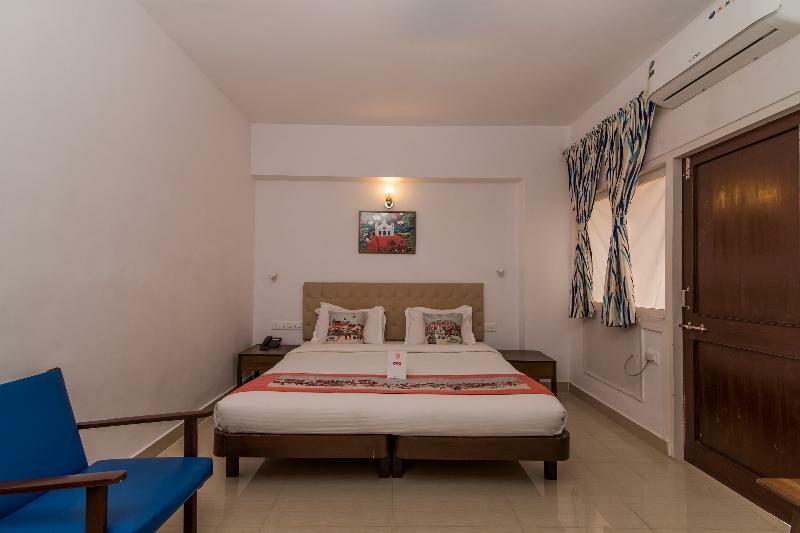 Oyo 10241 Hotel Mayfair Goa Esterno foto